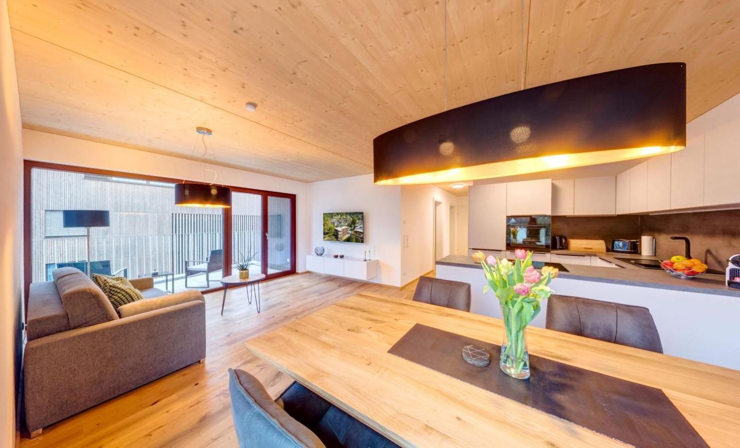 Urban-Apartmenthaus Zwischen Berg Und See 多恩比恩 外观 照片